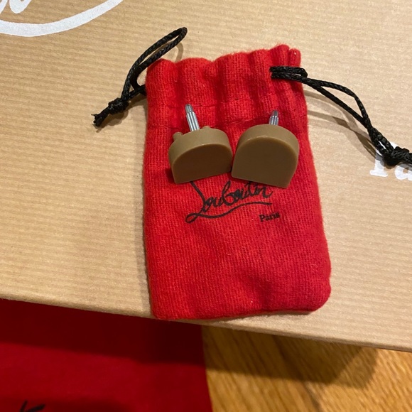 Pumps - Picture 6 of 8